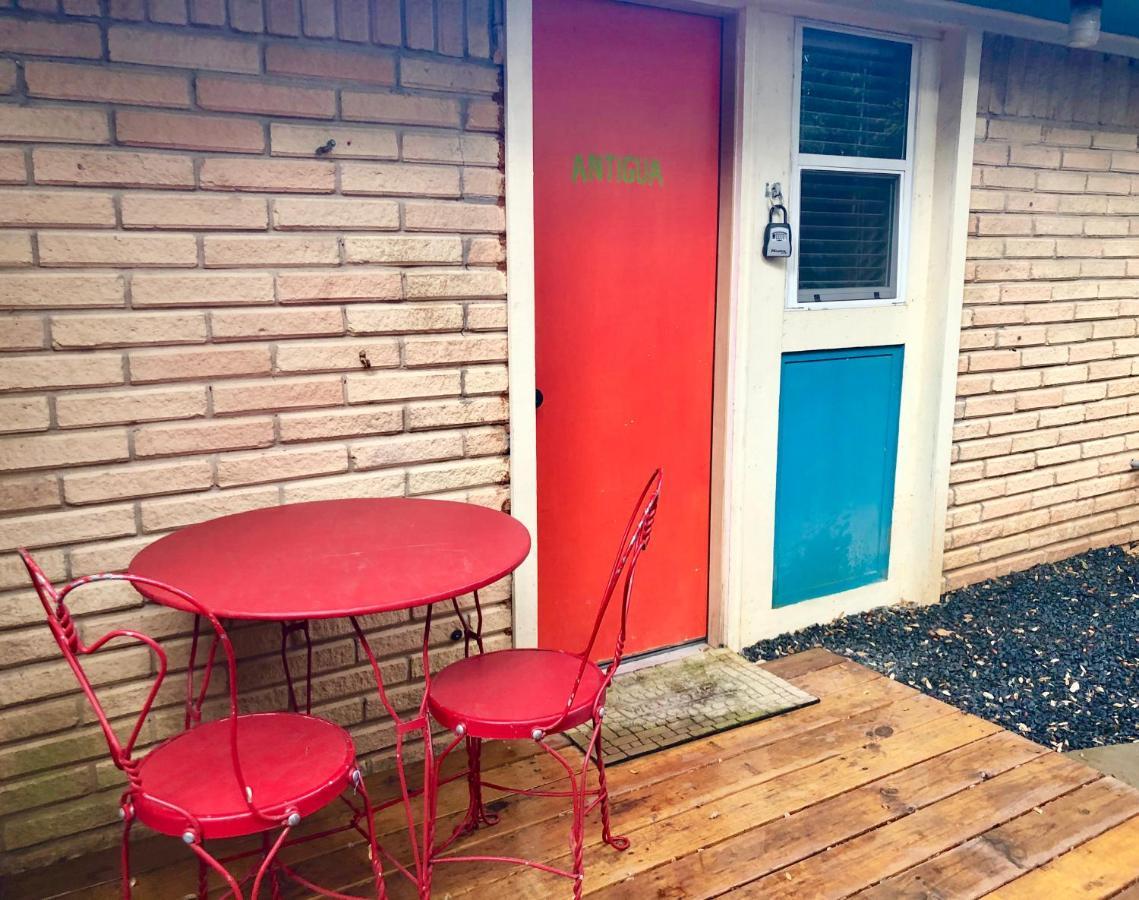 The Cove Bnb Hudson Bend 外观 照片